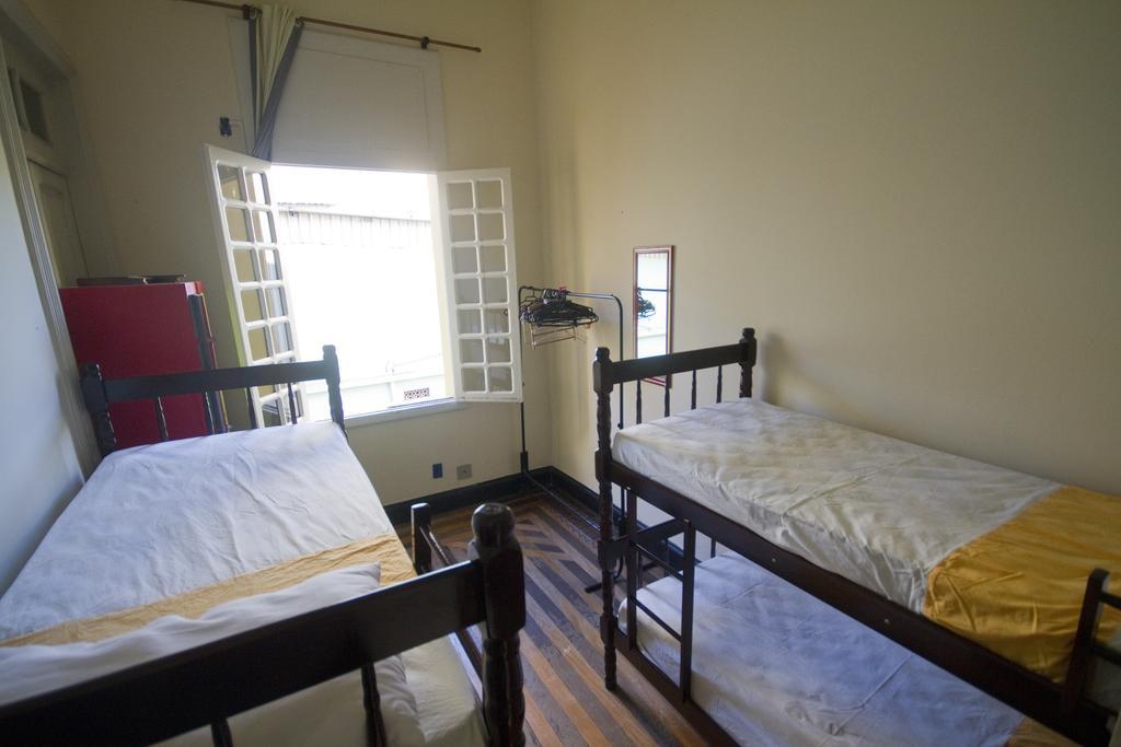 Guanaani Hostel Vitoria Room photo